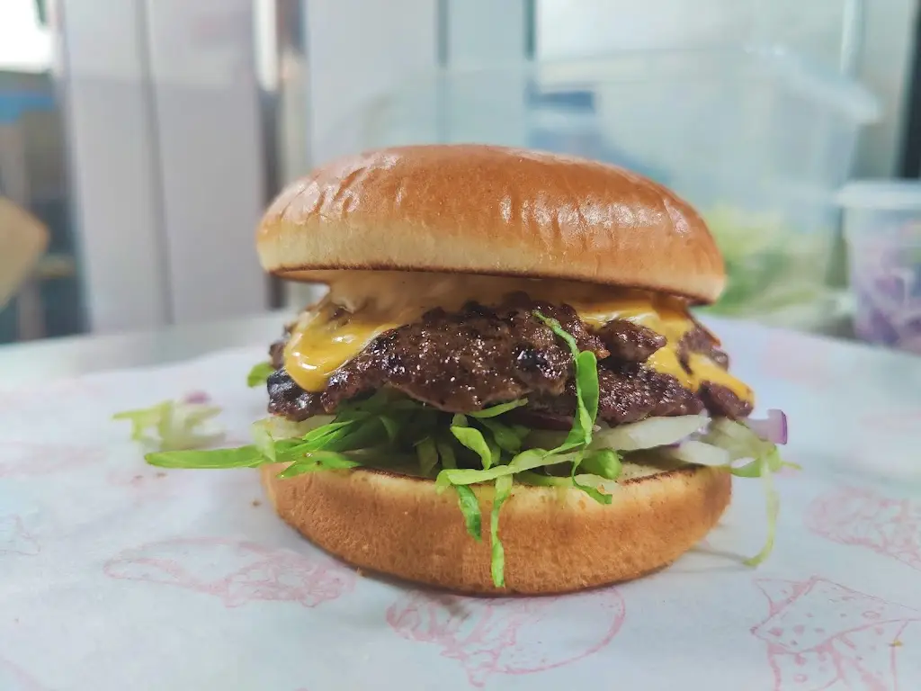 Everest - Hoyland restaurant in Hoyland Nether