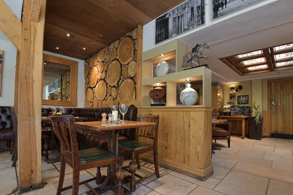 The Black Horse Pub & Restaurant, Iver Heath restaurant in Iver Heath