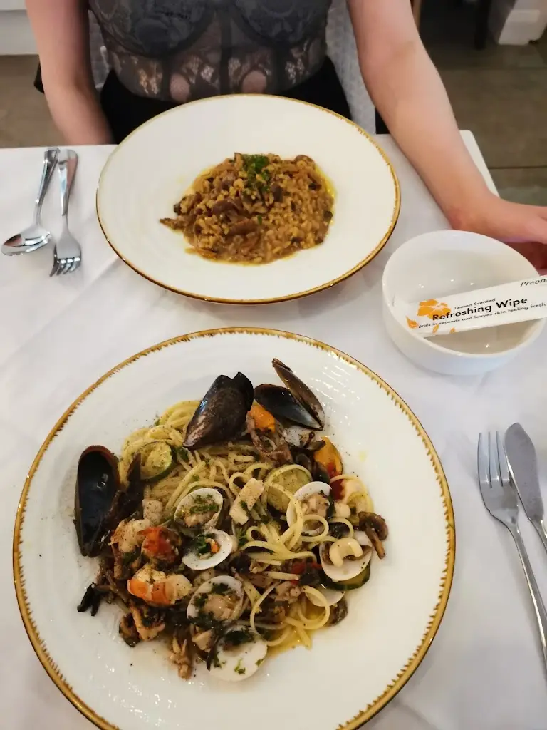 La Palma_Iver Heath_slider_image_3