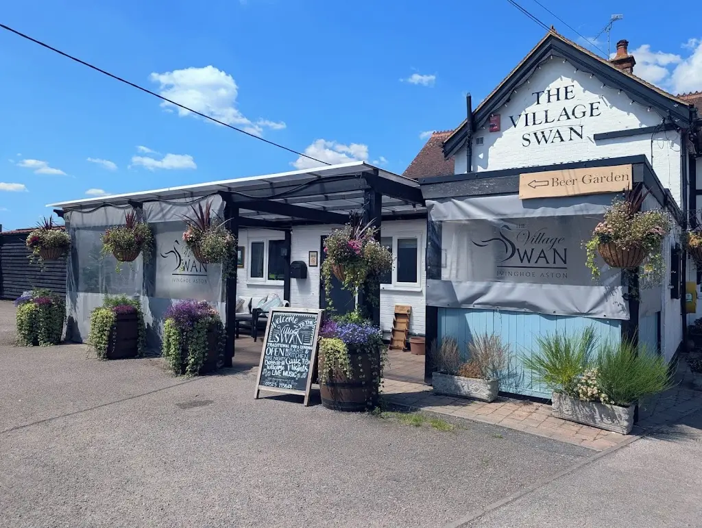 The Village Swan restaurant in Ivinghoe