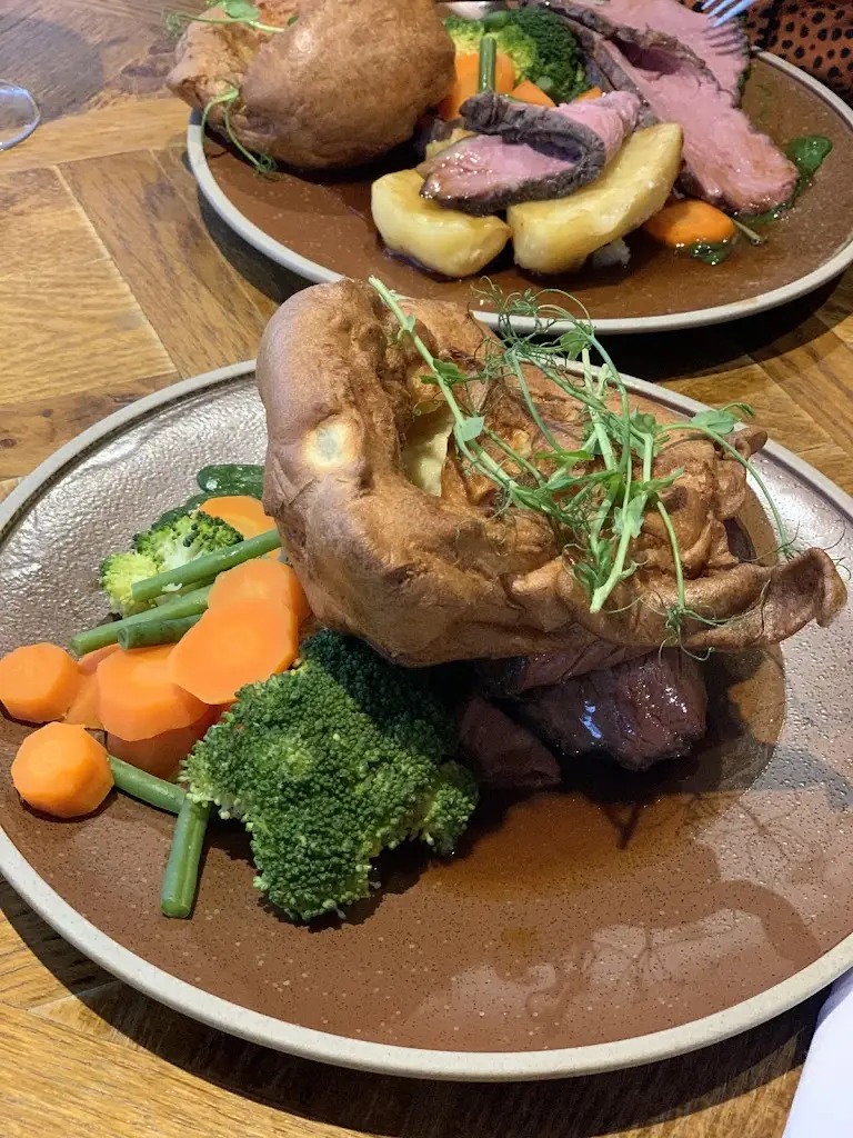 Stella Yip_The Cricketers Mill Green_Ingatestone_review