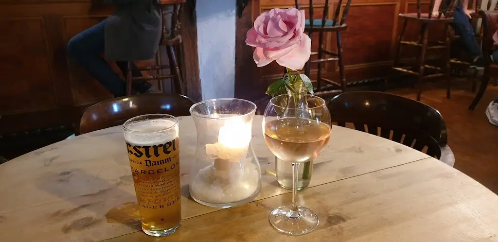 Menu_The Bear Inn - Stock_Ingatestone_image_5