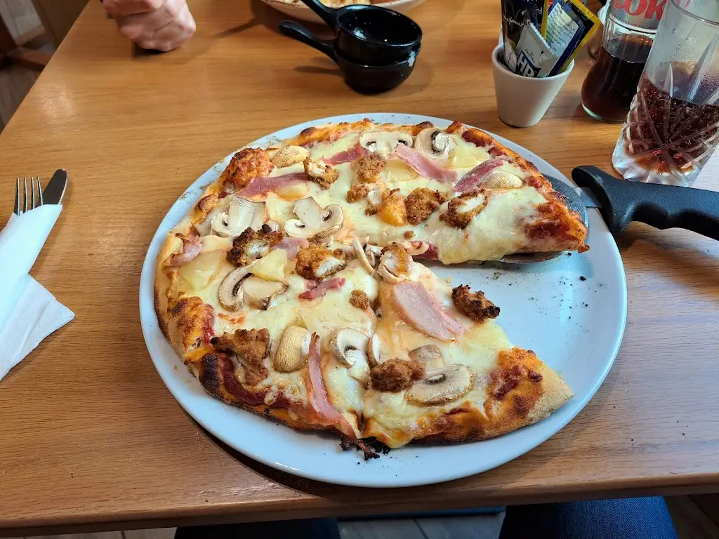 Menu_The H Bar & Restaurant_Bakewell_image_7