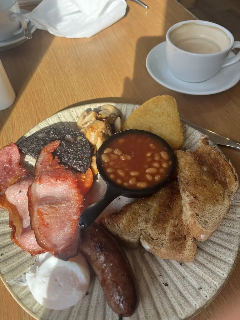 Ivan McKeever_The H Bar & Restaurant_Bakewell_review