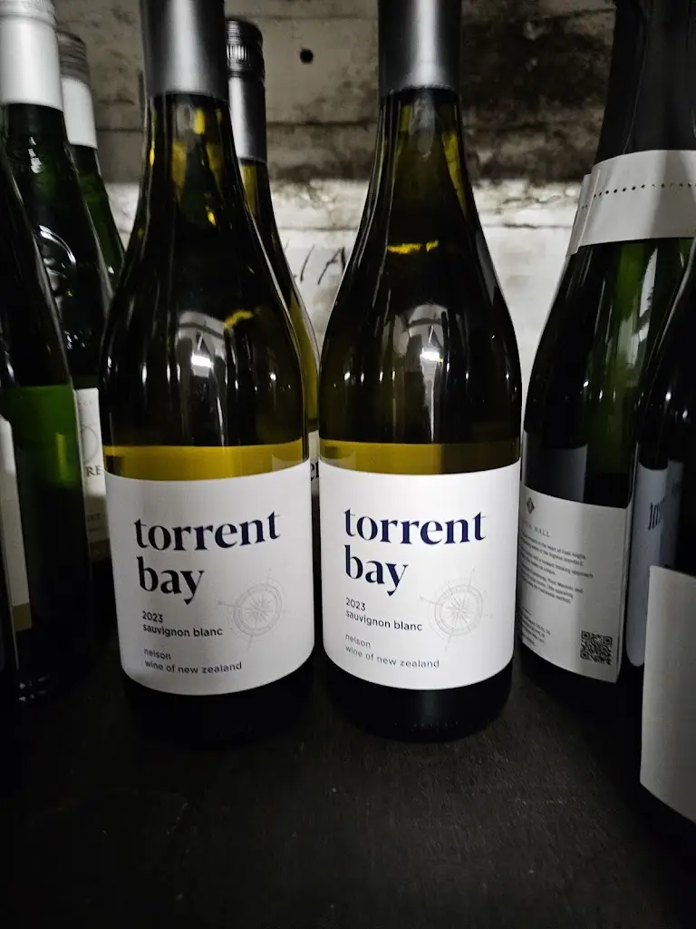 The Lounge Wine bar_Ingatestone_slider_image_2