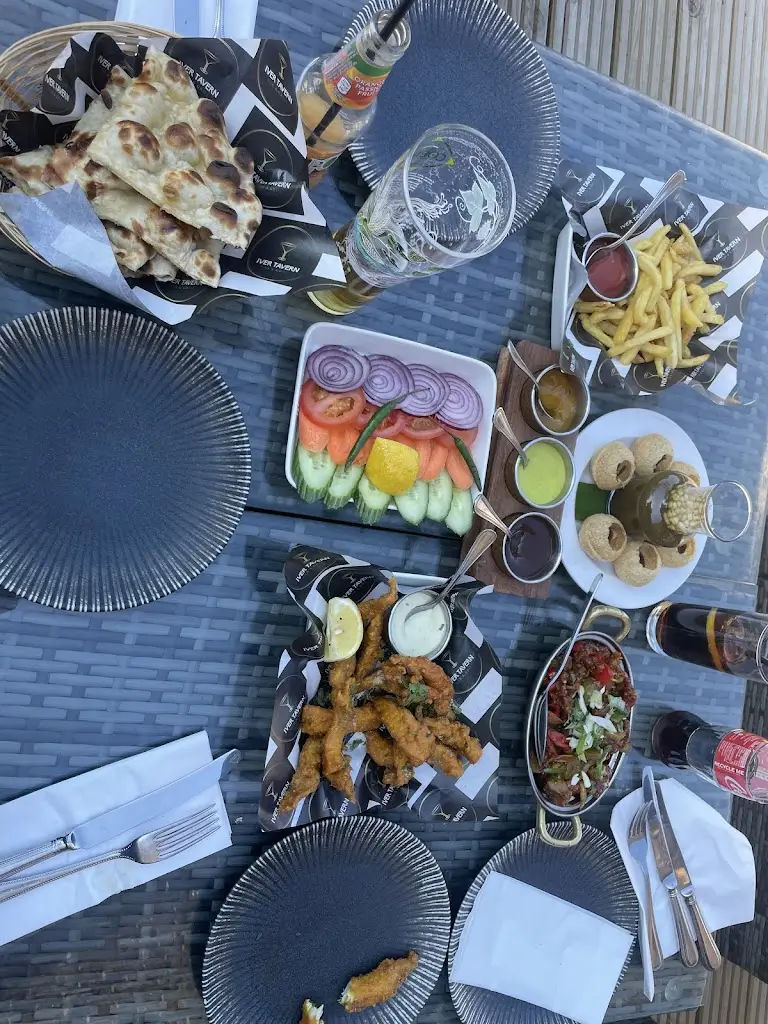 Harpreet Kaur_Iver Tavern Bar & Grill_Iver_review