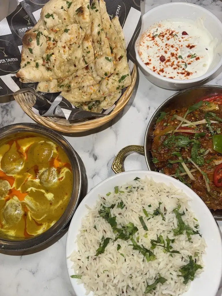 Radhika Kaur_Iver Tavern Bar & Grill_Iver_review