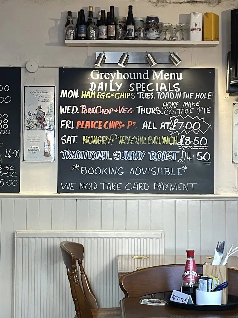 Andy Moore_The Greyhound_Ixworth_review