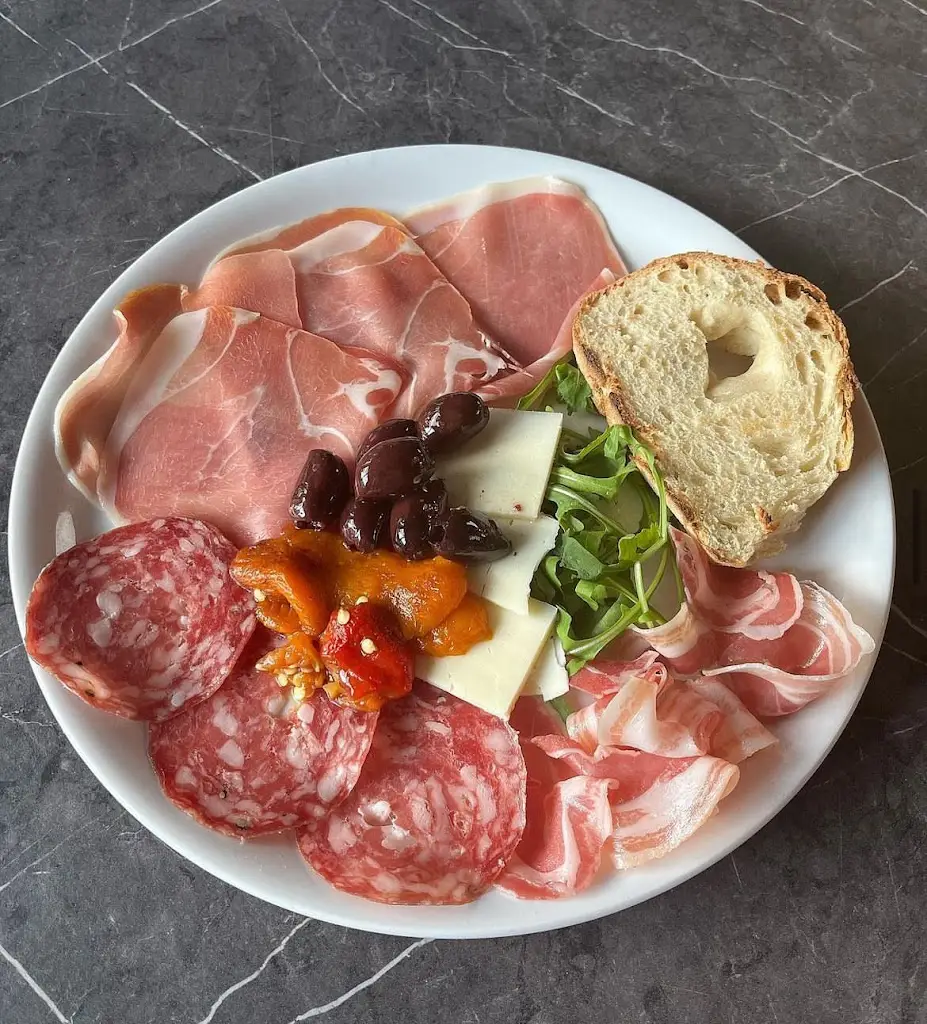 San Giorgio Pizzeria Abbots Langley_Abbots Langley_slider_image_3