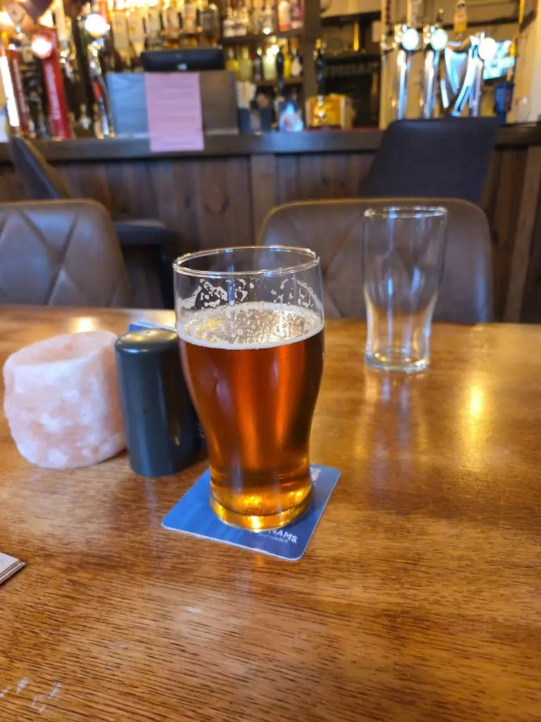 Jonathan Gray- Cowen_Sneyd Arms_Keele_review