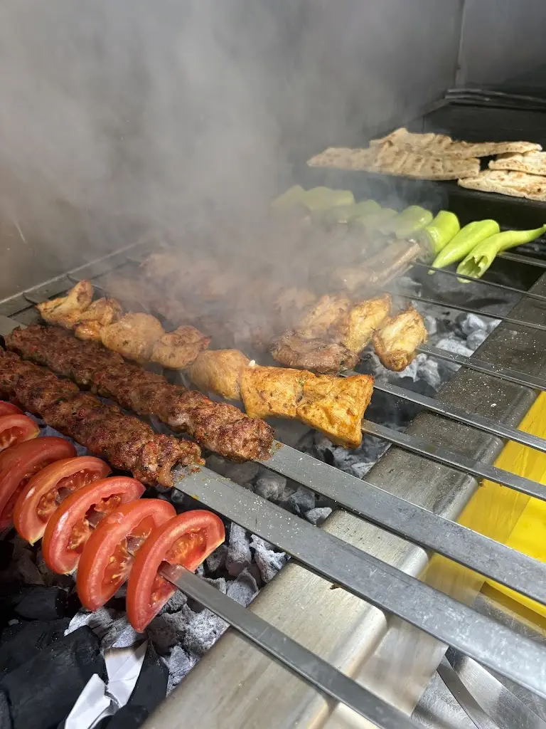 Iwade mezze grill_Iwade_slider_image_2