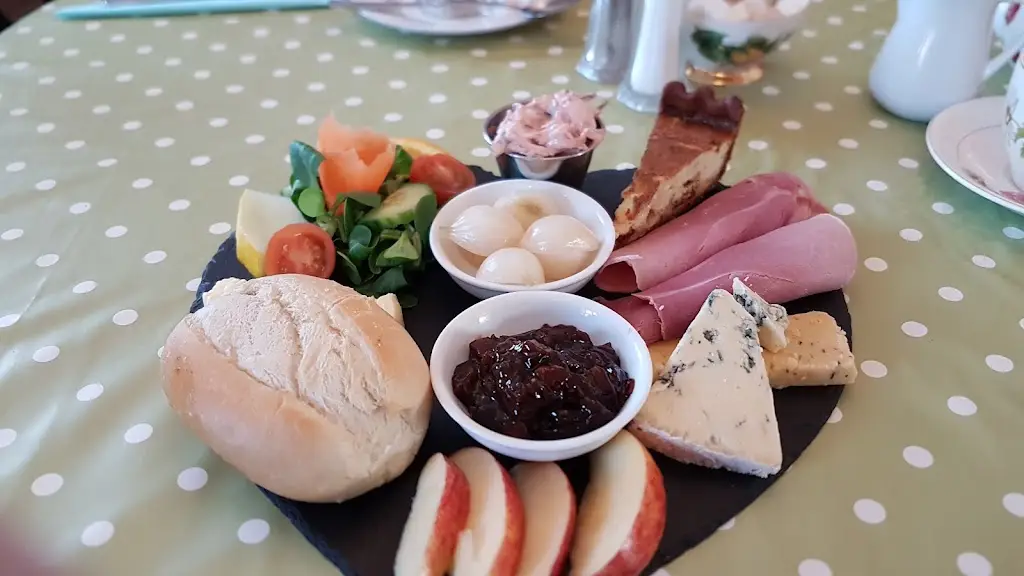 Menu_Lilly's Tea Room Ltd_Keelby_image_5