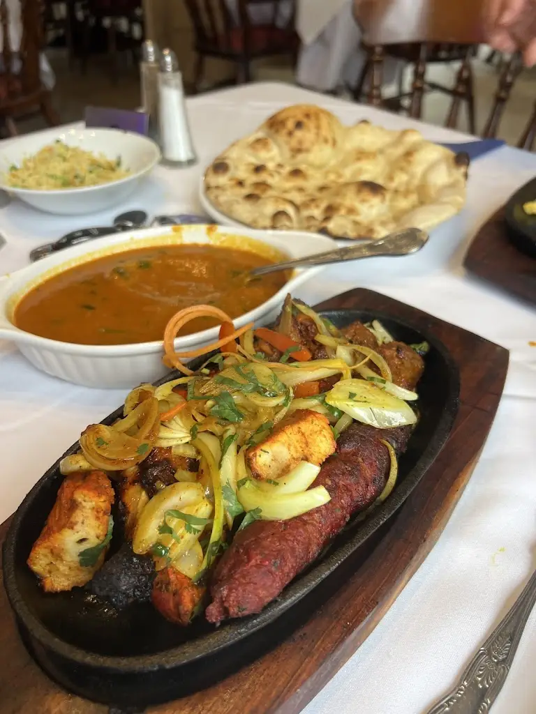 Angela Croker_Rose Palace Indian Restaurant_Kedington_review