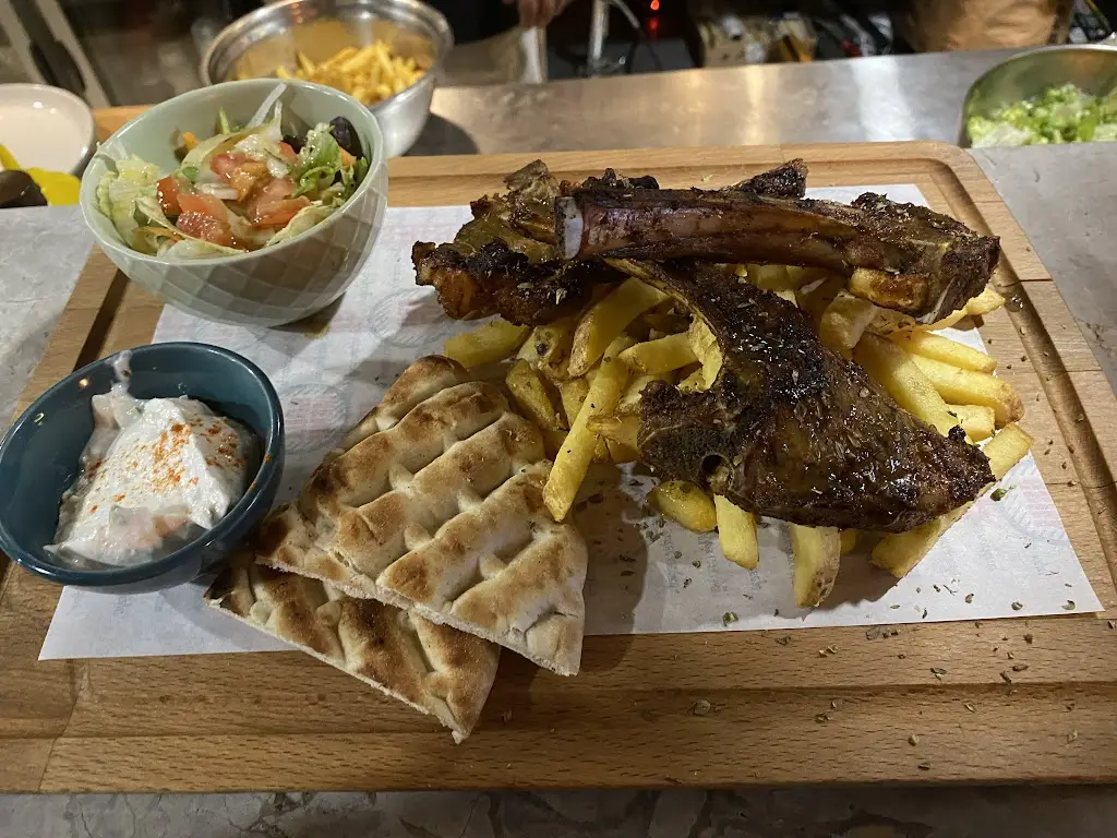 STEKI Greek Restaurant_Huyton_slider_image_3