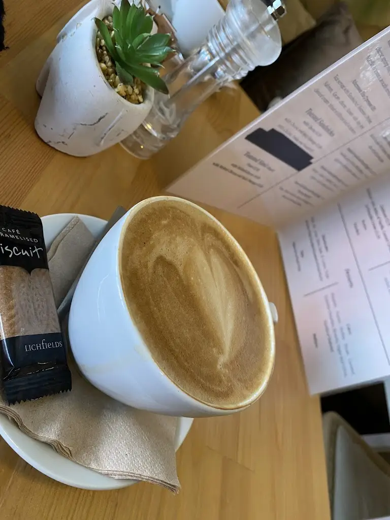 nimisha arora_Bella La Vita_Huyton_review