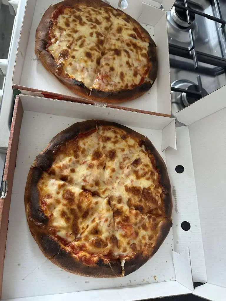 Zhinaz Ali_My Little Kitchen_Huyton_review