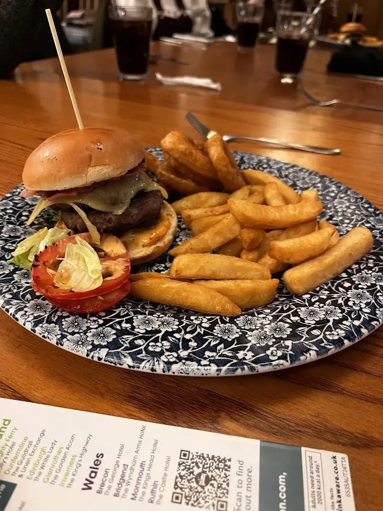 The Barker's Brewery - JD Wetherspoon_Huyton_slider_image_3
