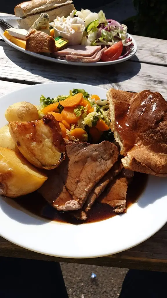 Menu_The Red Lion_Bakewell_immagine_7