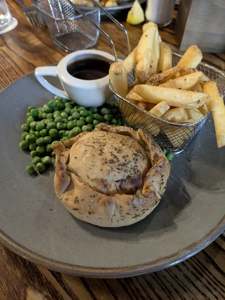 T S_The Red Lion_Bakewell_recensione