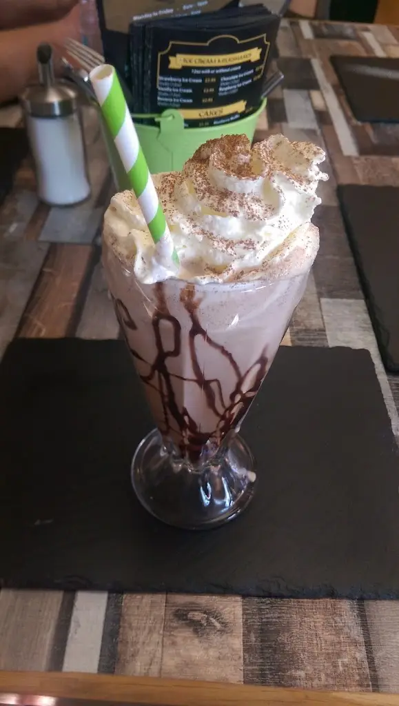 joe keith_Brunch at No 10_Huyton_review