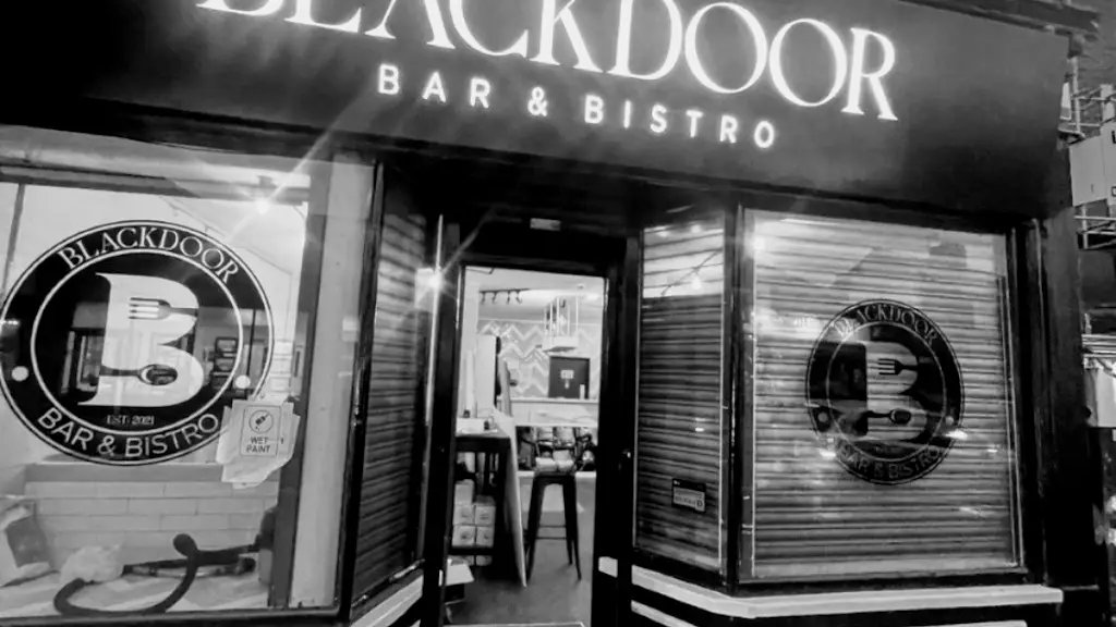 BlackDoor Bar & Bistro restaurant in Huyton