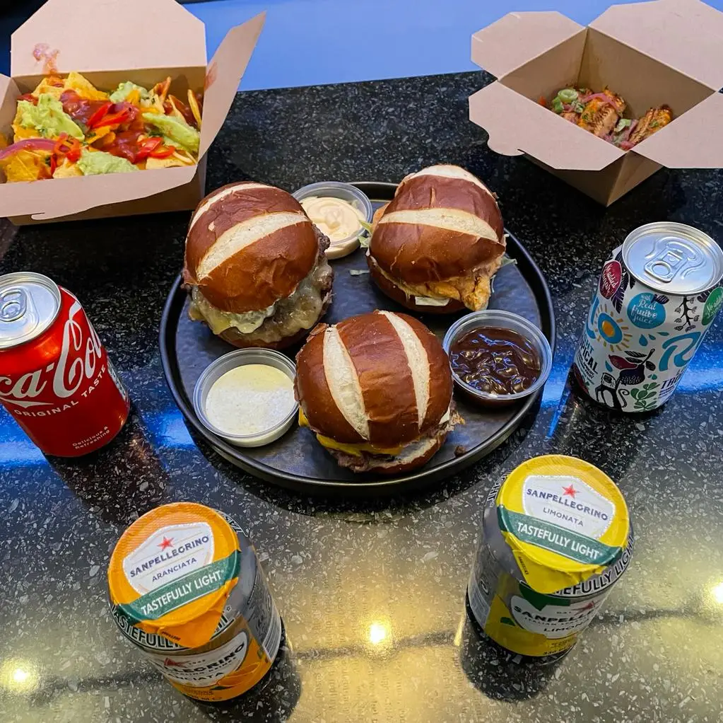 BlackDoor Bar & Bistro_Huyton_slider_image_2