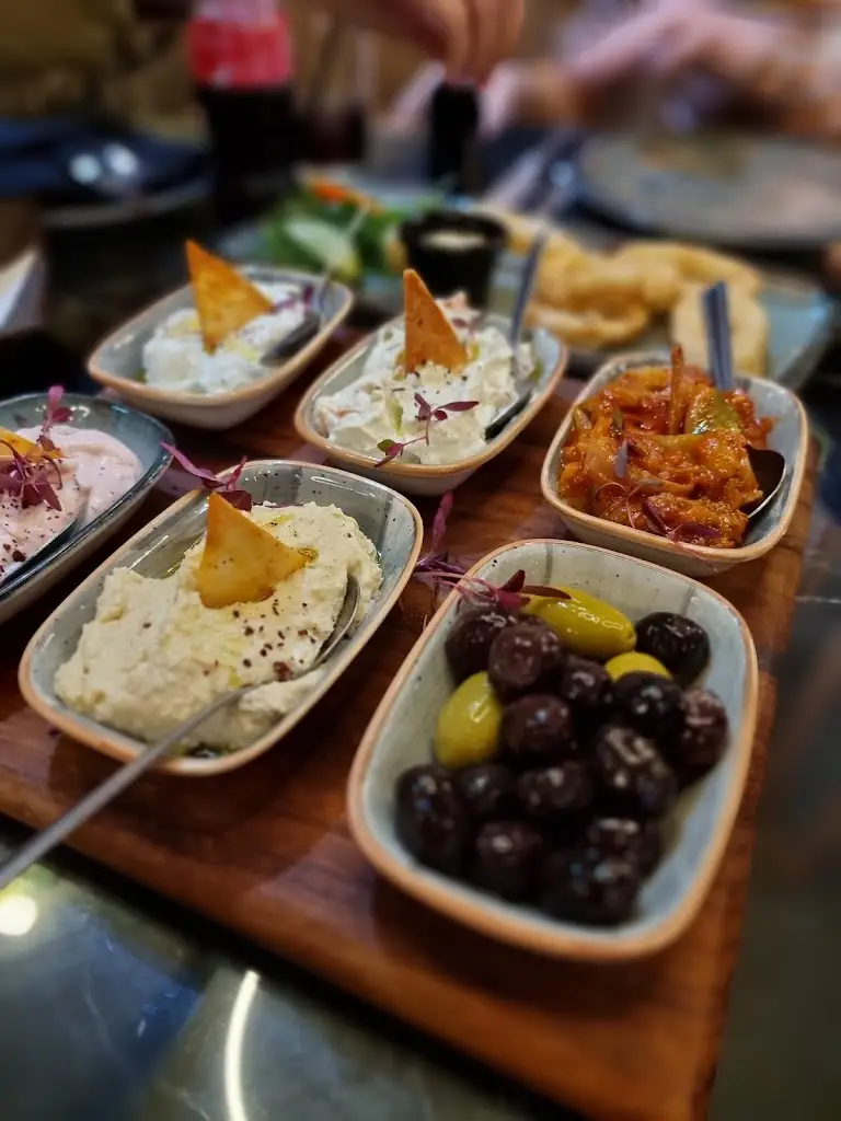 Menu_Kervan Kitchen Brentwood_Kelvedon Hatch_imagen_8