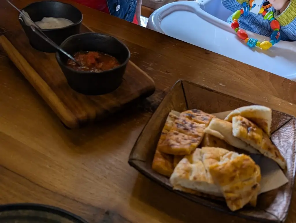 AN_Kervan Kitchen Brentwood_Kelvedon Hatch_reseña