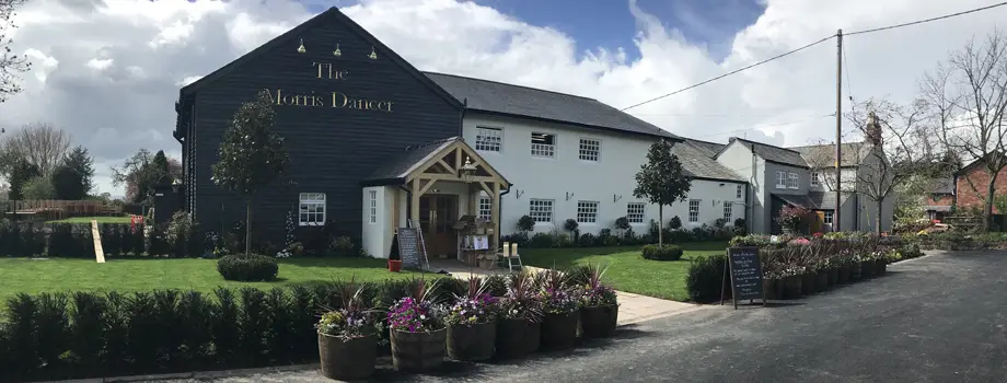 The Morris Dancer_Kelsall_slider_image_3