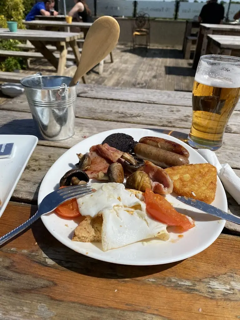 kate munro_The Farmers Arms_Kelsall_review