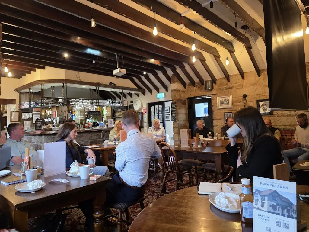 Leon Kearney_The Farmers Arms_Kelsall_review