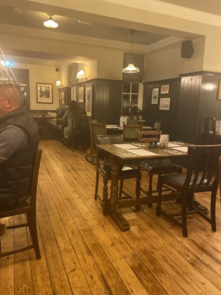 laura mcgill_The Angel_Kelvedon_review