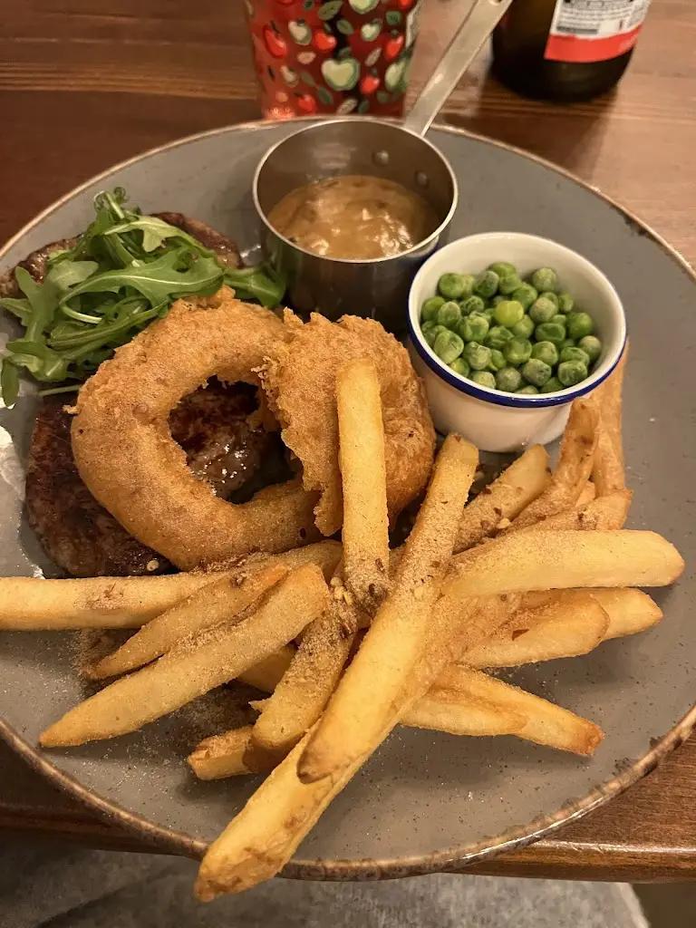 LillieGrace Tempest-Routledge_The Angel_Kelvedon_review