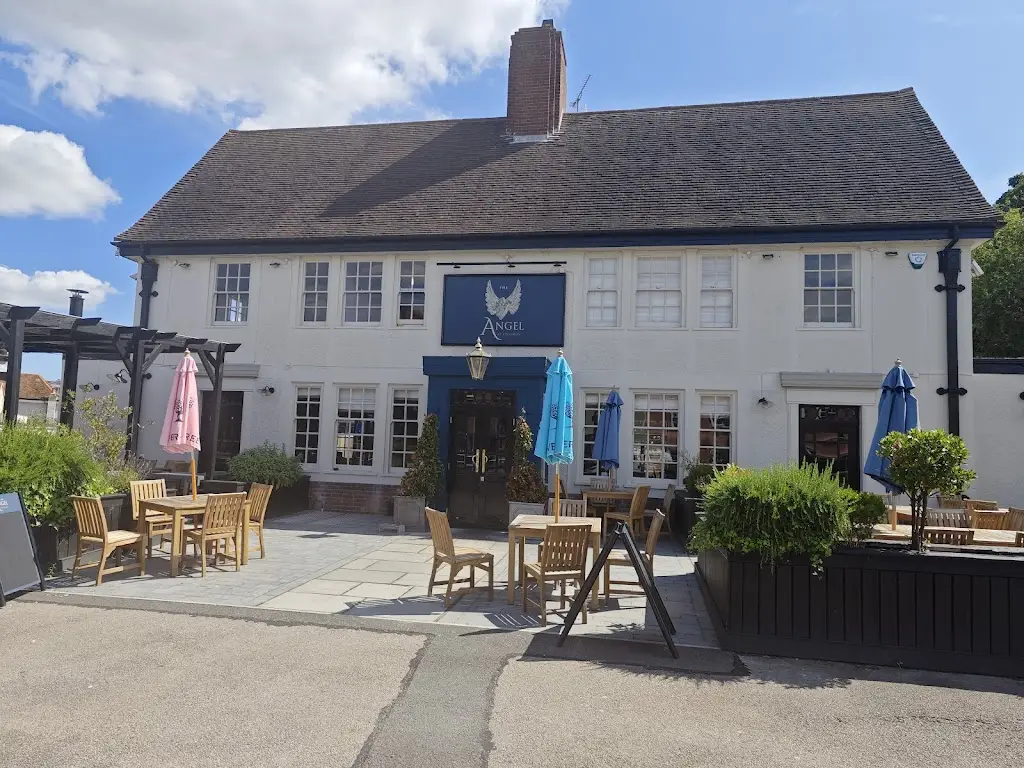 The Angel_Kelvedon_slider_image_3