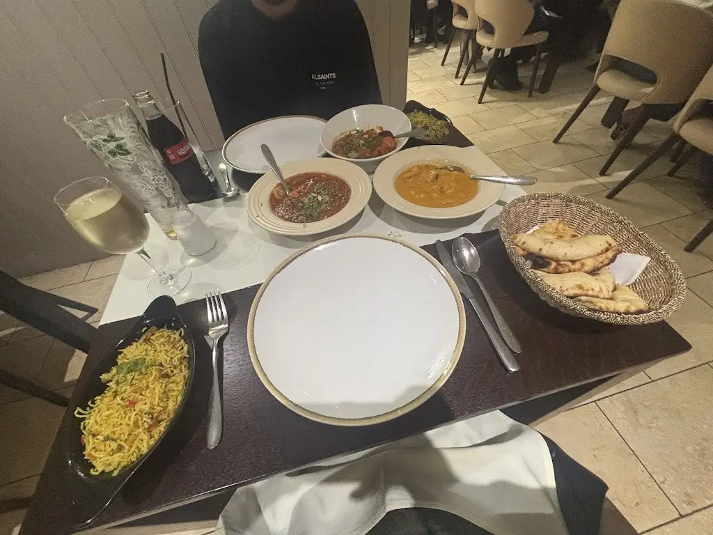 Emma Wright_Maria's Indian Dining_Kelvedon_review