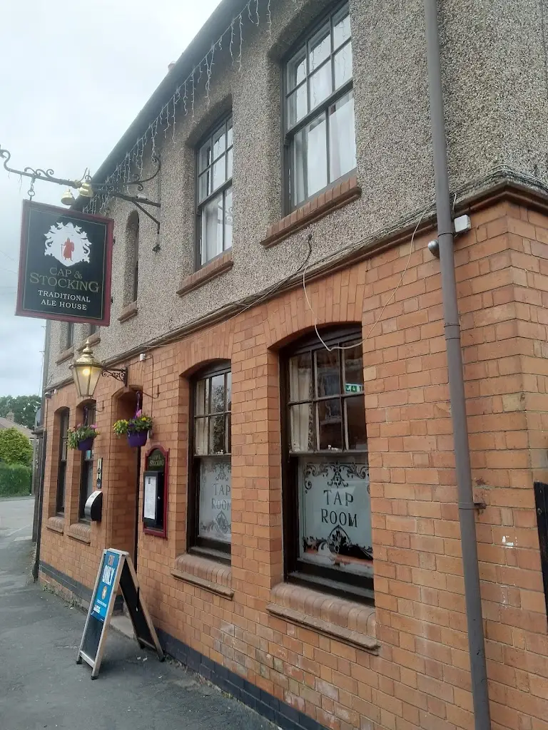 The Cap & Stocking_Kegworth_slider_image_3