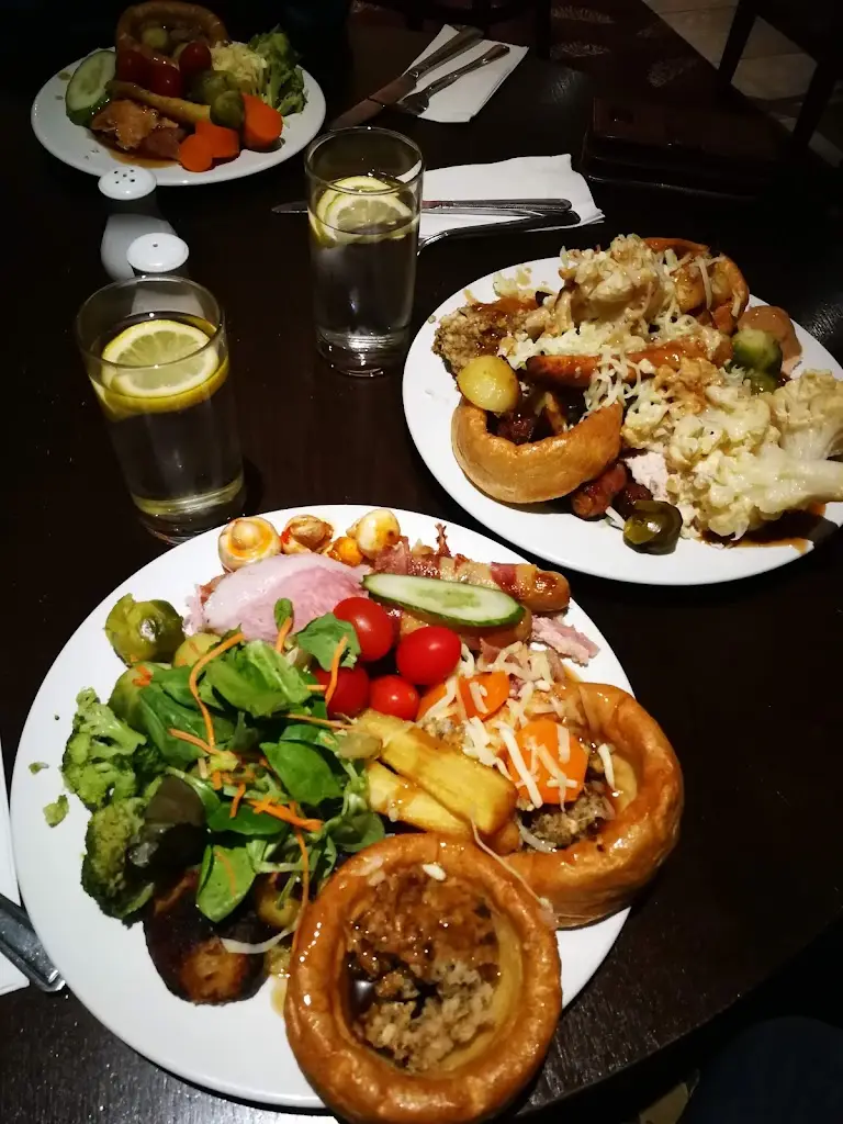 Menu_Maypole Farm - Dining & Carvery_Kempston Hardwick_image_6