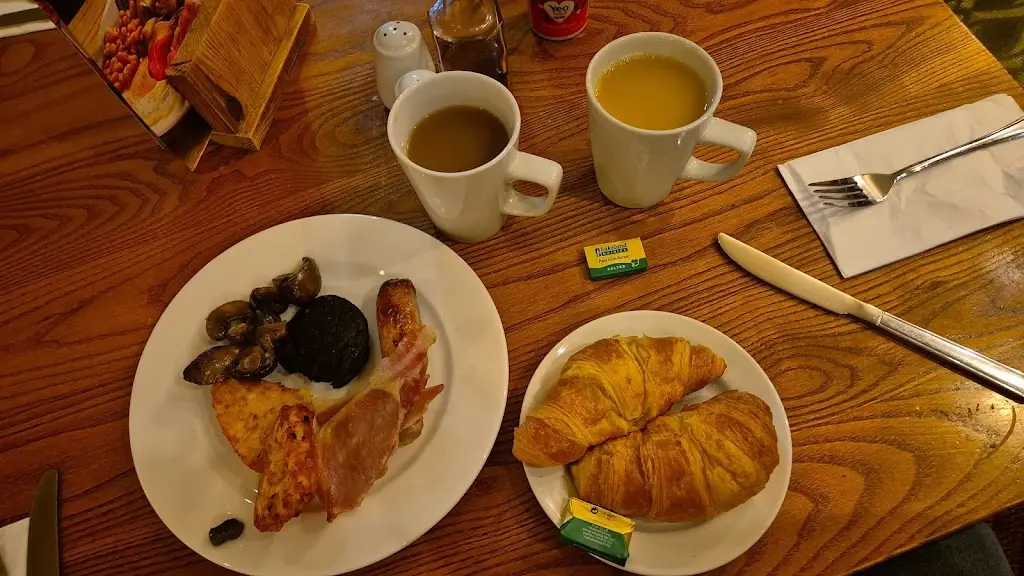 Mike Newsome_Bedford South (a421) Brewers Fayre_Kempston Hardwick_review