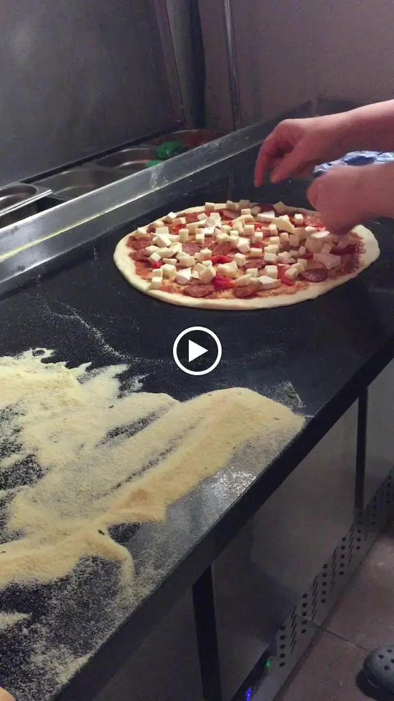 Sizlers_Isleworth_slider_image_2