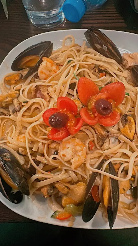 Menu_Classic Greek_Isleworth_immagine_4