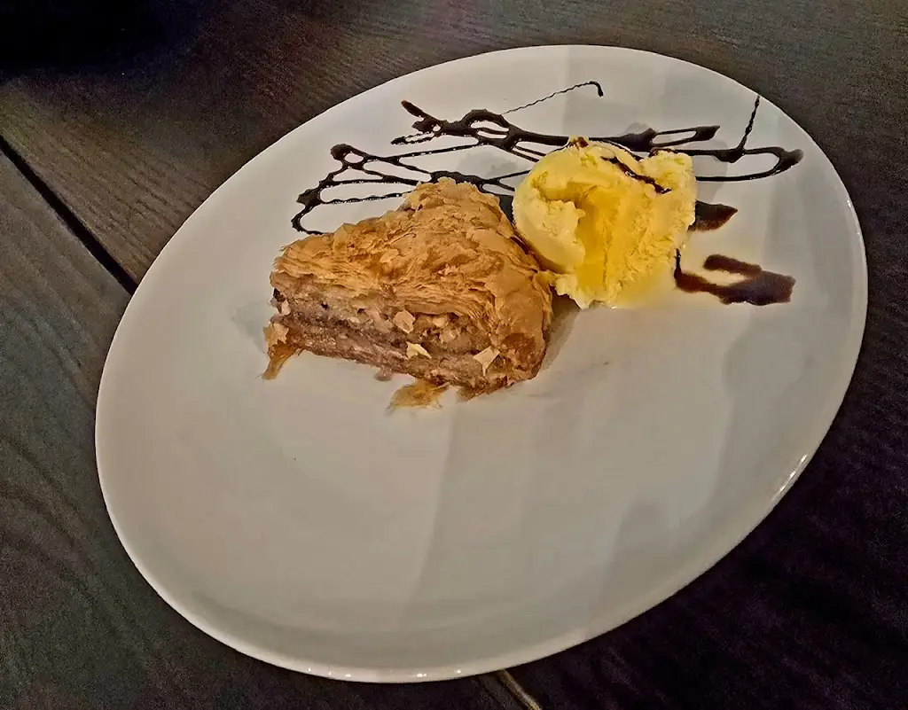 Menu_Classic Greek_Isleworth_immagine_6