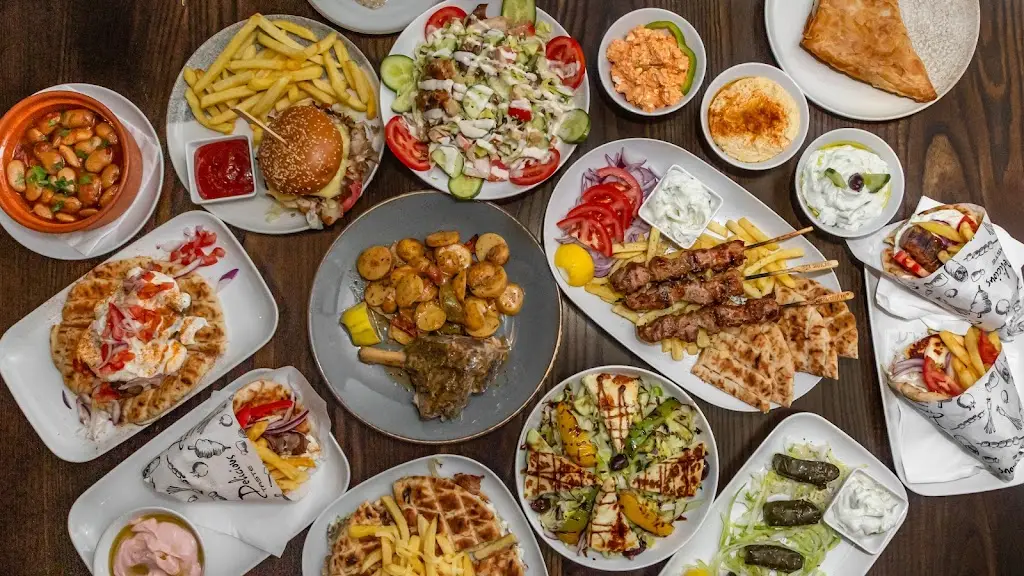 Classic Greek_Isleworth_slider_image_3