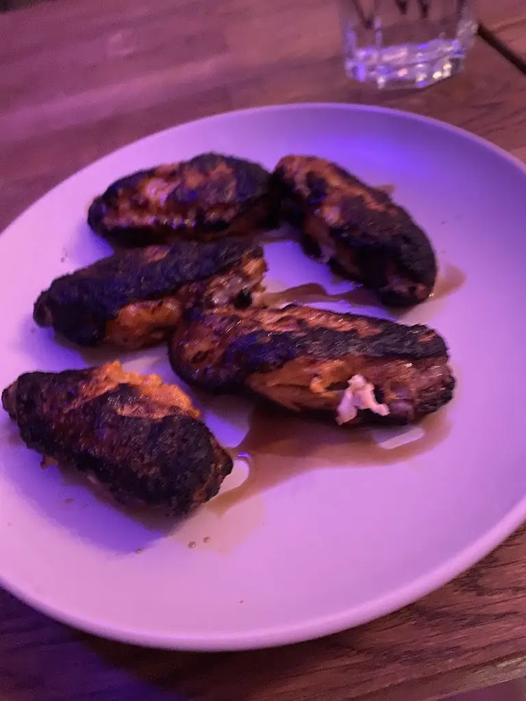 Zlatina Ivanova_Farfesh Lounge_Isleworth_review