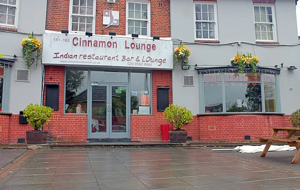 Cinnamon Lounge - Indian Restaurant Isleworth_Isleworth_slider_image_1