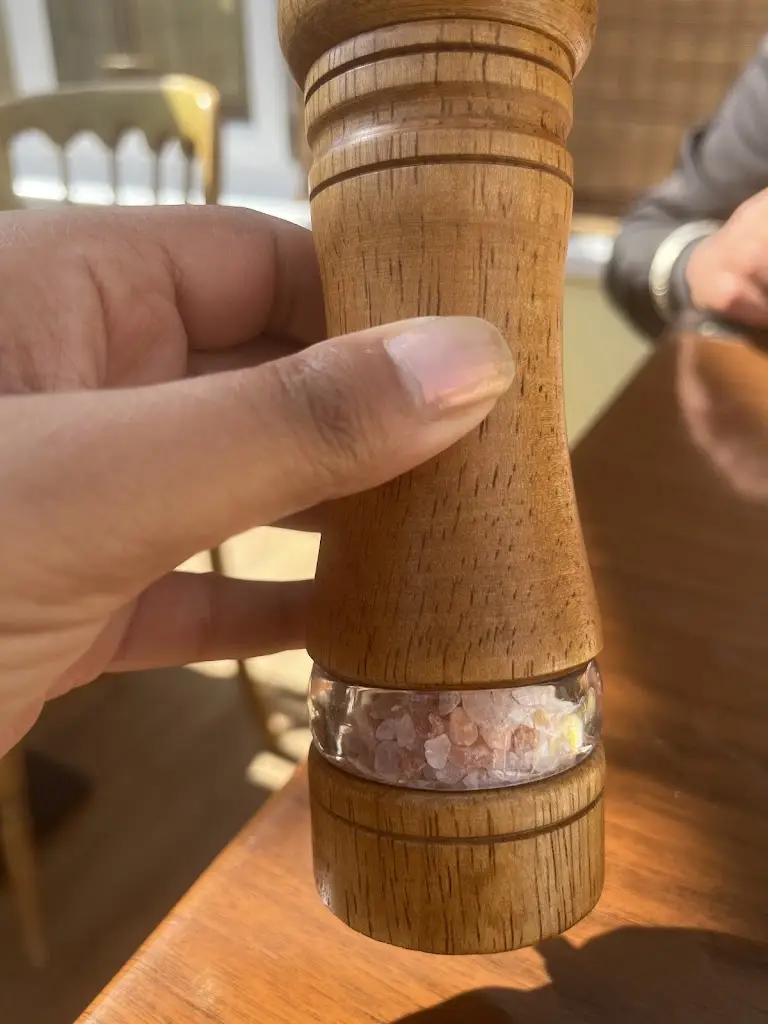 Preeti Kaur_Greedies_Isleworth_review