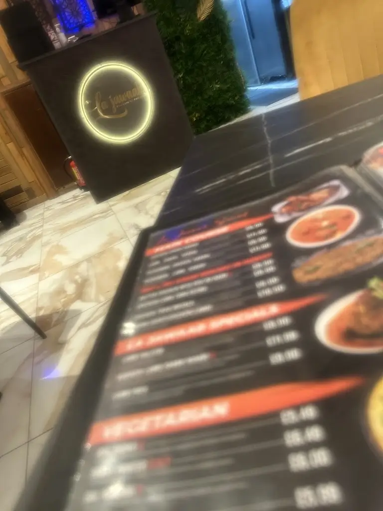 Lajawaab London_Isleworth_slider_image_3