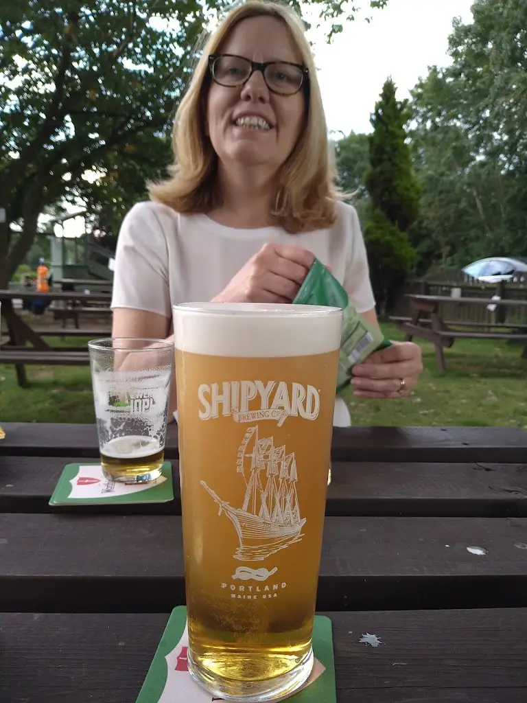 Menu_Hare and Hounds_Keresley_image_1