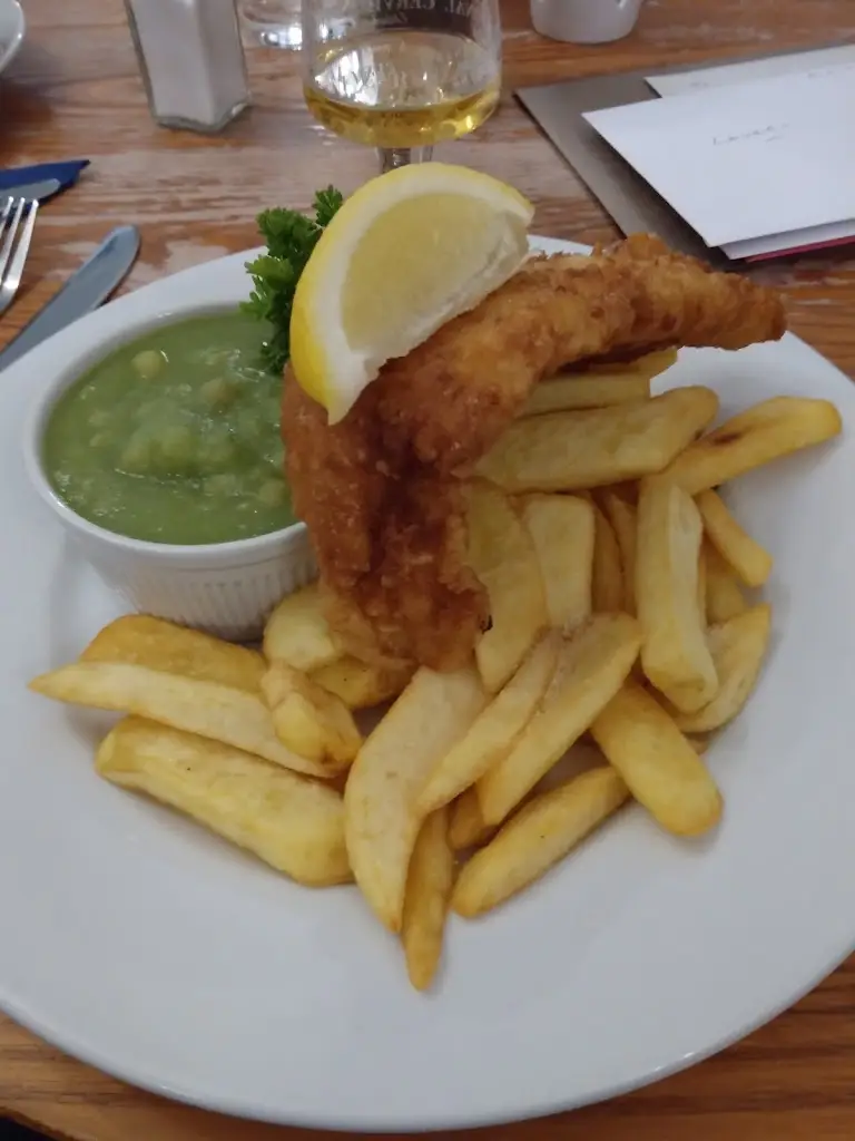 Hare and Hounds_Keresley_slider_image_2