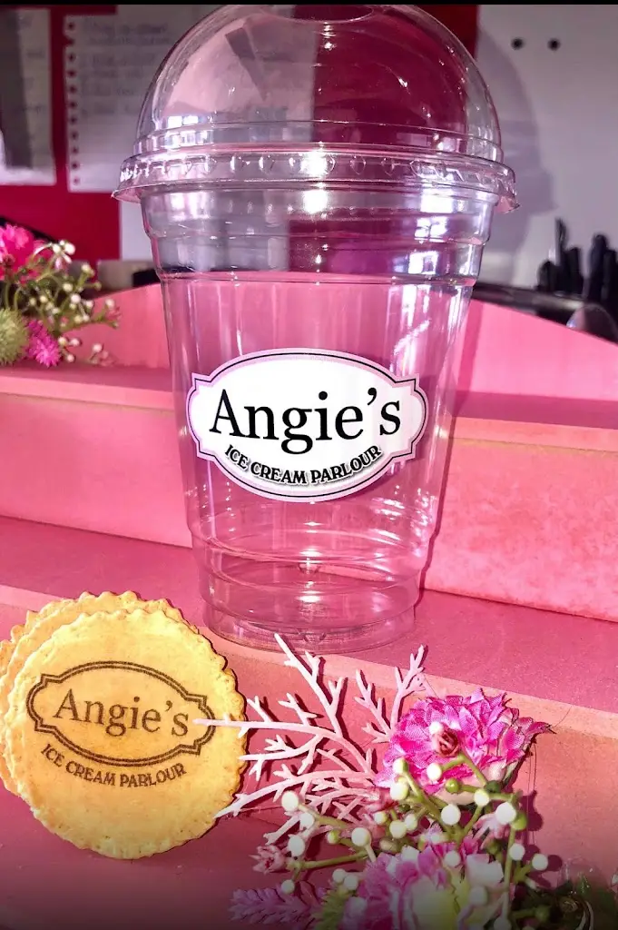 Pie Palace_Ingoldmells_slider_image_2