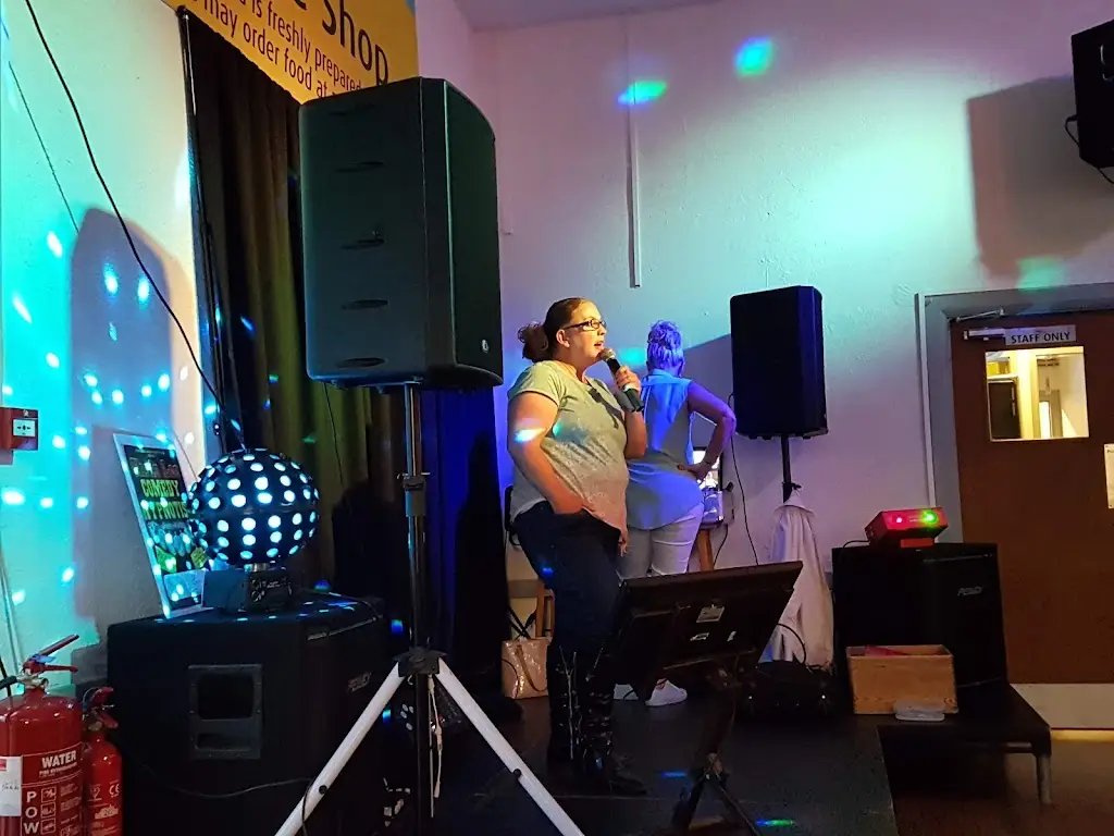 Stuart Jenson_The Sands_Ingoldmells_review